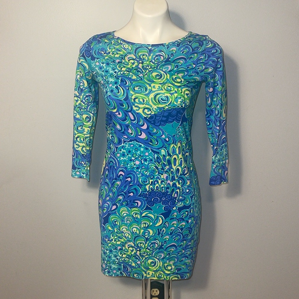 Lilly Pulitzer ladies Marlowe dress. Lilly’s Lagoon. Size X-Small. 100% cotton.